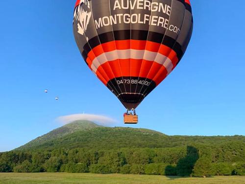 Vol en Montgolfière billet duo Chaîne des Puys